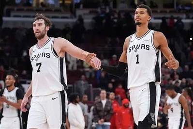 Luke Kornet Net Worth 2024, Age, Height, Bio, Birthday, Wiki!