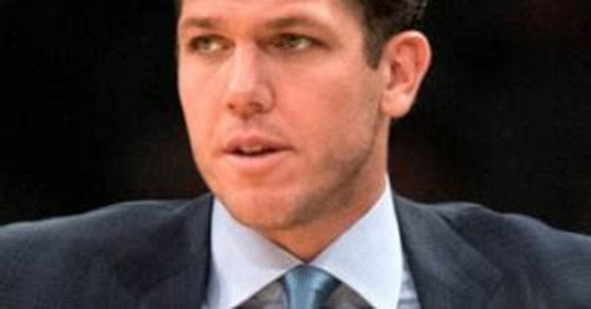 Luke Walton Net Worth, Age, Height, Bio, Birthday, Wiki!