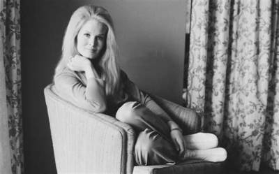 Lynn Anderson - Net Worth, Age, Height, Birthday, Bio, Wiki!