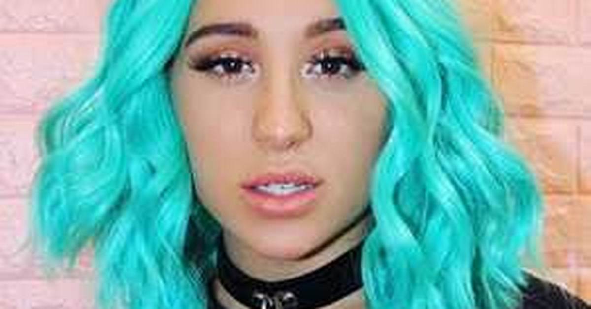 Mackenzie Marie - Net Worth, Age, Height, Birthday, Bio, Wiki!