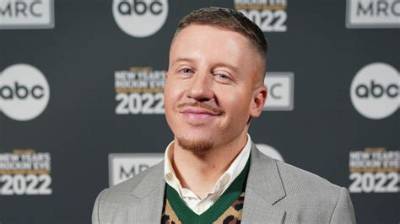 Macklemore Net Worth, Age, Height, Bio, Birthday, Wiki!