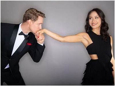 Madison Chock Net Worth, Age, Height, Bio, Birthday, Wiki!