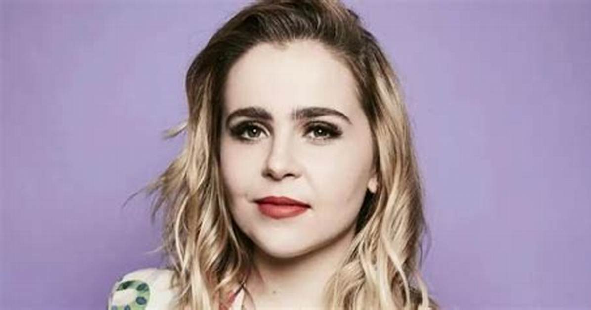Mae Whitman Net Worth, Age, Height, Bio, Birthday, Wiki!