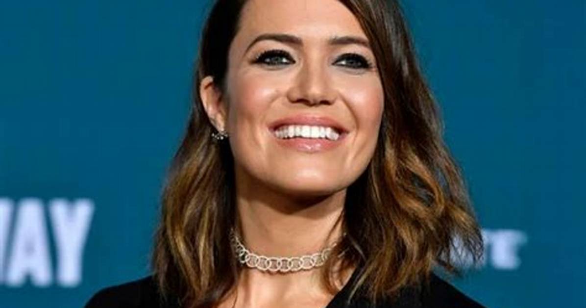 Mandy Moore Net Worth, Age, Height, Bio, Birthday, Wiki!