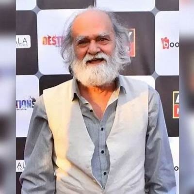 Manzar Sehbai - Net Worth, Age, Height, Birthday, Bio, Wiki!
