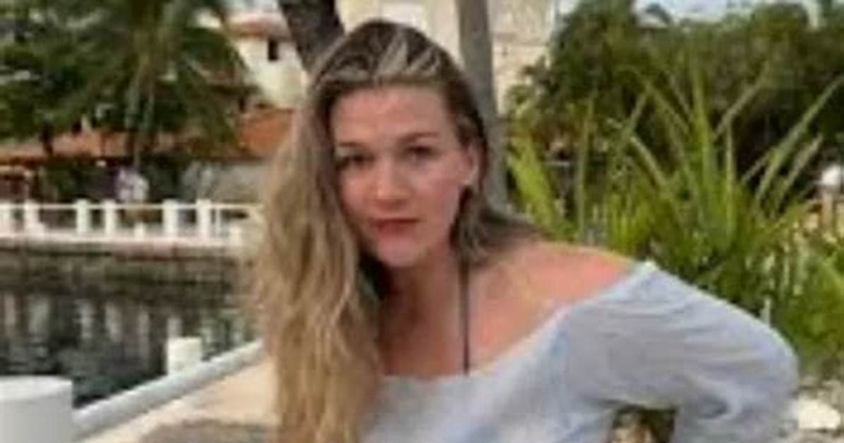 Mar%C3%Ada Esther Net Worth Age Height Bio 1200. Jpg
