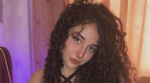 Mari Jasmine Net Worth, Age, Height, Bio, Birthday, Wiki!