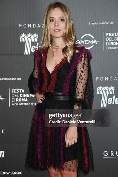 Maria Luisa De Crescenzo - Net Worth, Age, Height, Birthday, Bio, Wiki!