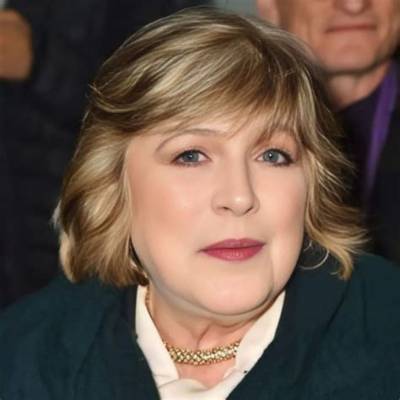 Marianne Faithfull Net Worth, Age, Height, Bio, Birthday, Wiki!