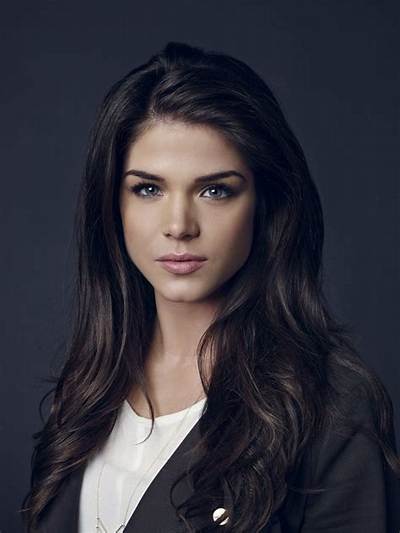 Marie Avgeropoulos Net Worth 2024, Age, Height, Bio, Birthday, Wiki!