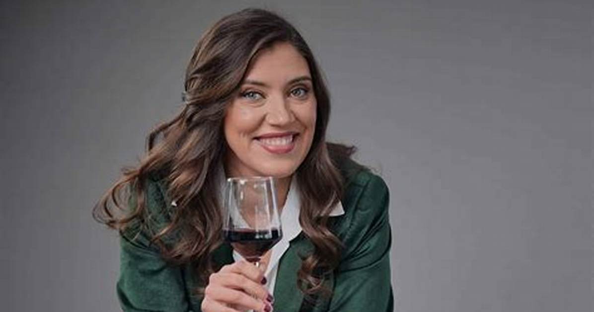Marisol De La Fuente - Net Worth, Age, Height, Birthday, Bio, Wiki!