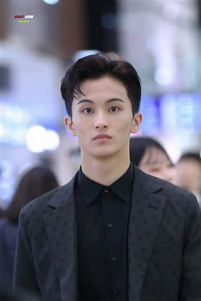 Mark C. Lee Net Worth, Age, Height, Bio, Birthday, Wiki!