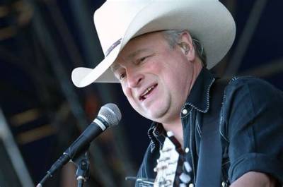 Mark Chesnutt Net Worth, Age, Height, Bio, Birthday, Wiki!