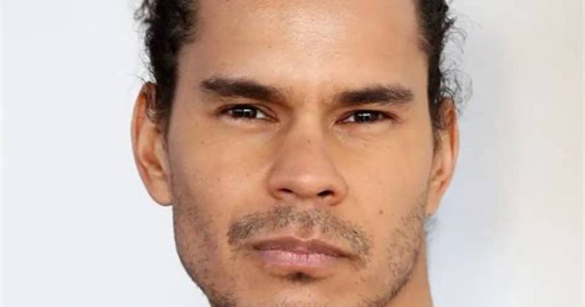 Mark Coles Smith - Net Worth, Age, Height, Birthday, Bio, Wiki!