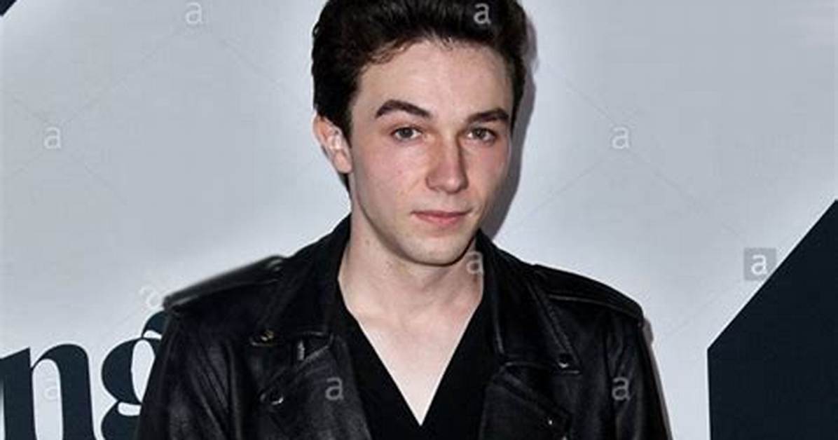 Mark Mckenna Net Worth, Age, Height, Bio, Birthday, Wiki!