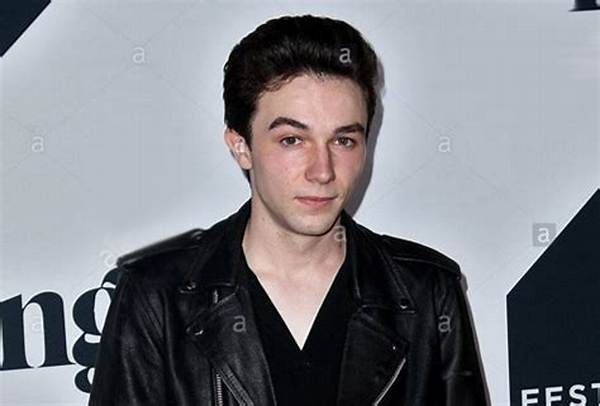 Mark Mckenna Net Worth, Age, Height, Bio, Birthday, Wiki!