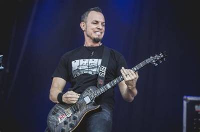 Mark Tremonti - Net Worth, Age, Height, Birthday, Bio, Wiki!