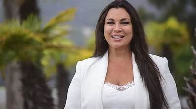 Marlen Olivari - Net Worth, Age, Height, Birthday, Bio, Wiki!