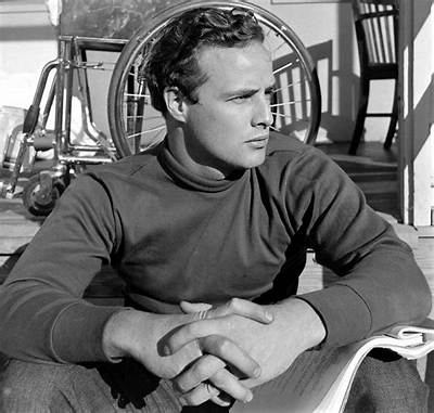Marlon Brando Net Worth, Age, Height, Bio, Birthday, Wiki!