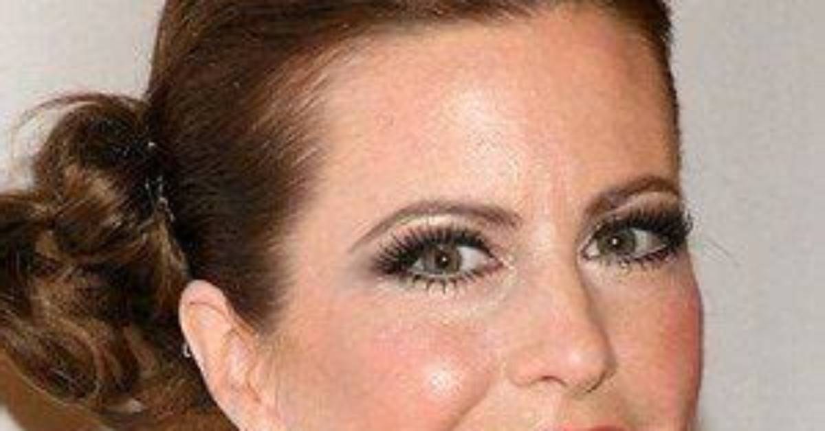 Martha Byrne - Net Worth, Age, Height, Birthday, Bio, Wiki!