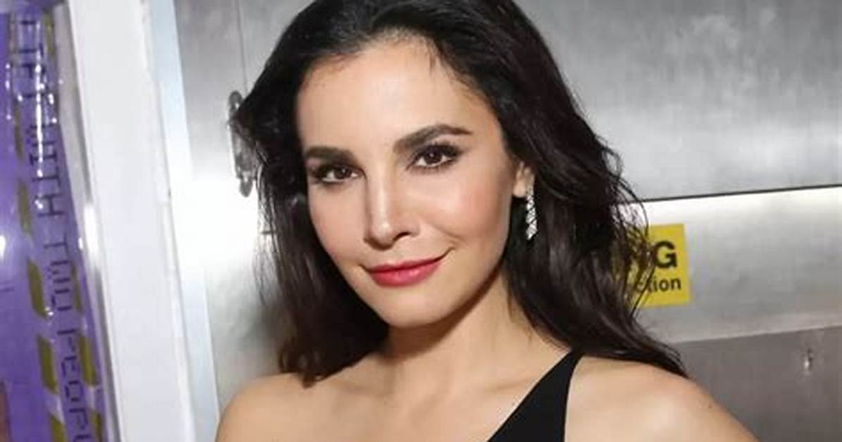 Martha Higareda Net Worth, Age, Height, Bio, Birthday, Wiki!