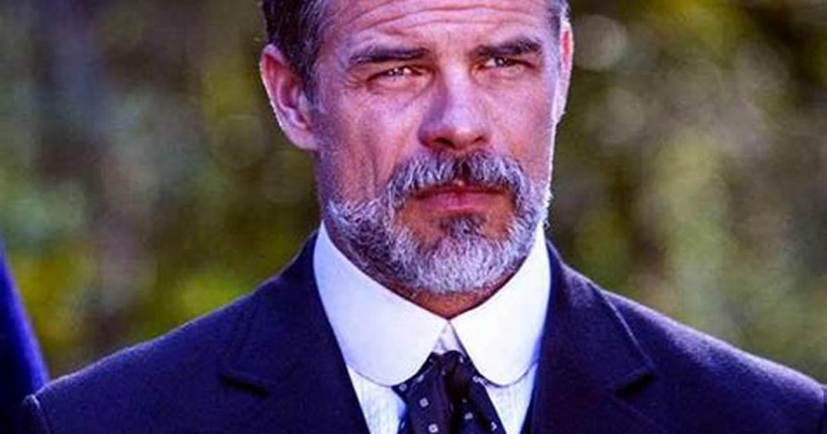 Martin Cummins Net Worth, Age, Height, Bio, Birthday, Wiki!
