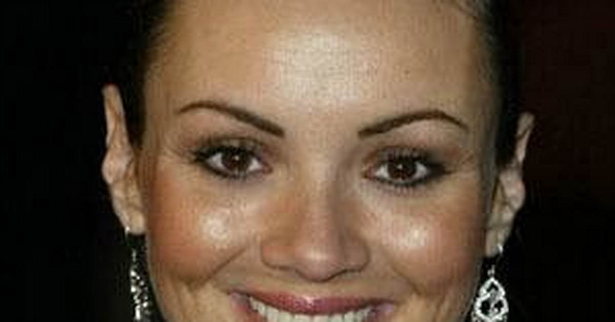 Martine Mccutcheon - Net Worth, Age, Height, Birthday, Bio, Wiki!