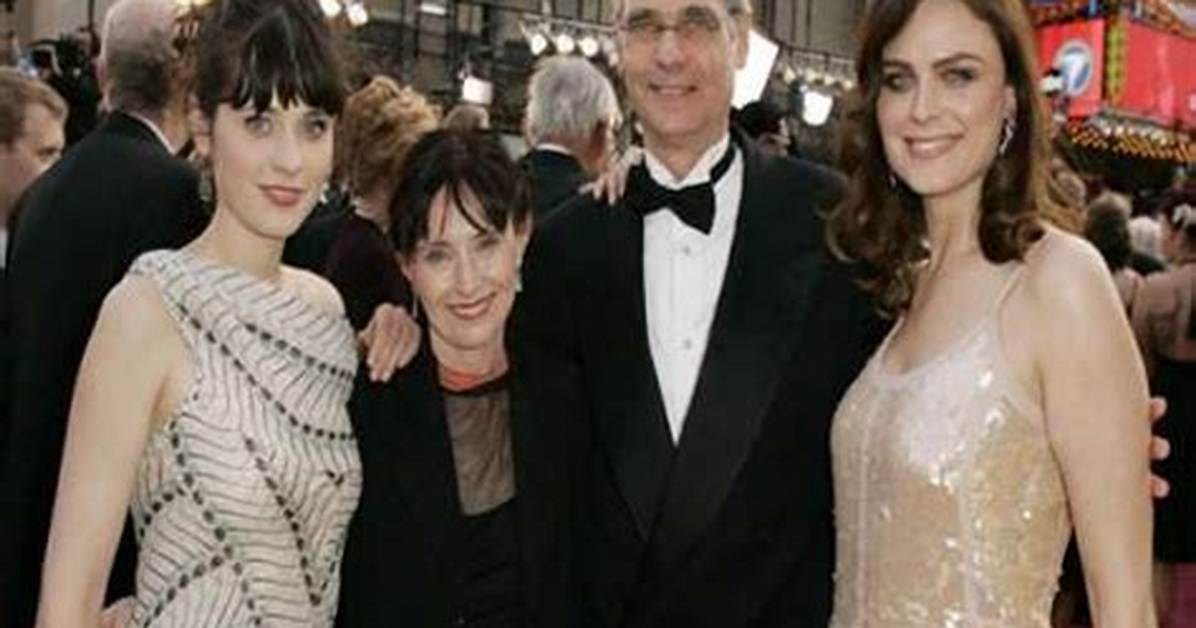 Mary Jo Deschanel Net Worth, Age, Height, Bio, Birthday, Wiki!