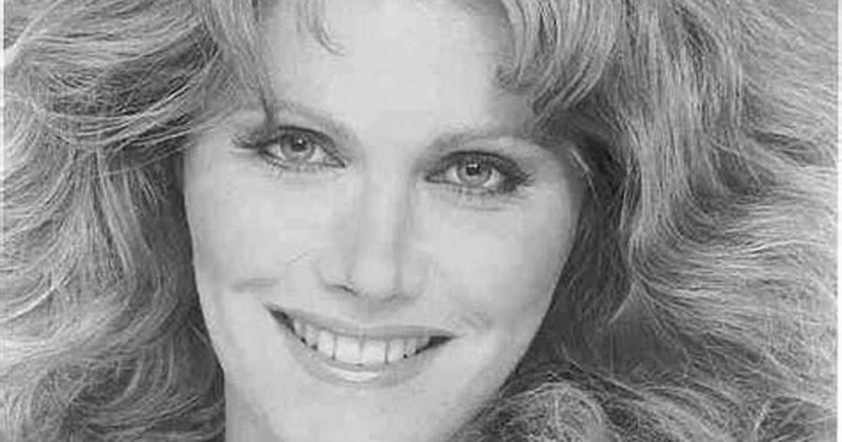 Mary Louise Weller Net Worth, Age, Height, Bio, Birthday, Wiki!