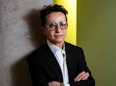 Masha Gessen Net Worth, Age, Height, Bio, Birthday, Wiki!