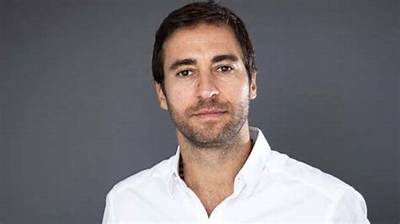 Mathieu Flamini Net Worth 2024, Age, Height, Bio, Birthday, Wiki!