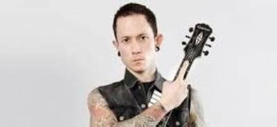 Matt Heafy - Net Worth, Age, Height, Birthday, Bio, Wiki!