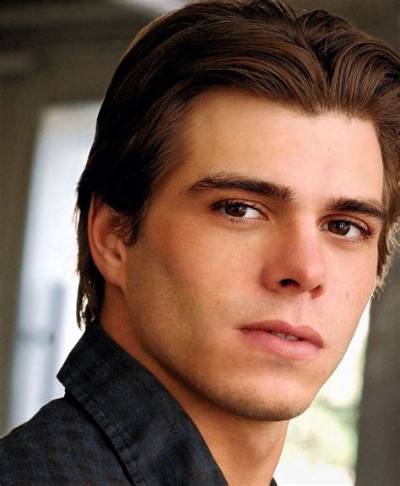 Matthew Lawrence Net Worth, Age, Height, Bio, Birthday, Wiki!