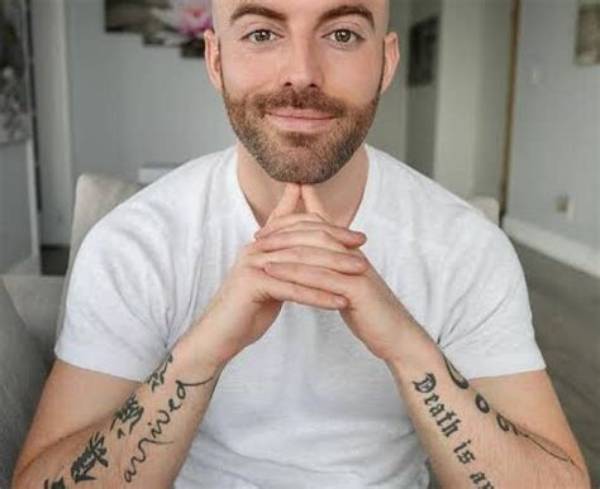 Matthew Santoro Net Worth, Age, Height, Bio, Birthday, Wiki!