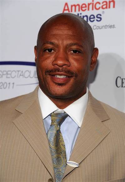Maurice Greene Net Worth, Age, Height, Bio, Birthday, Wiki!