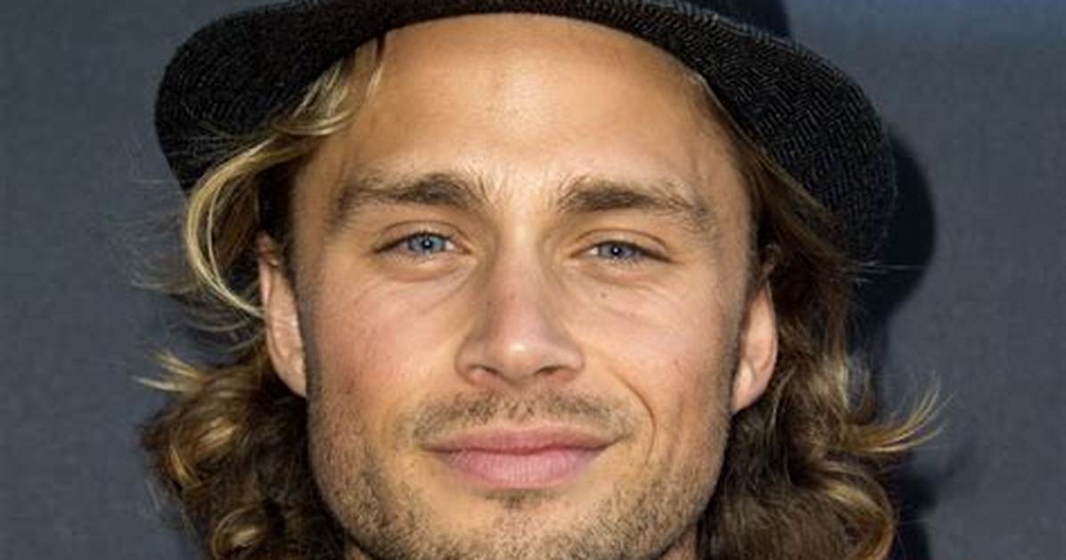 Max Lloyd-Jones - Net Worth, Age, Height, Birthday, Bio, Wiki!