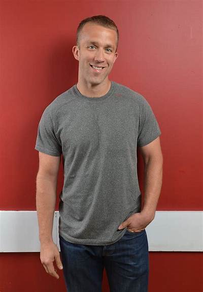 Max Tucker Net Worth, Age, Height, Bio, Birthday, Wiki!