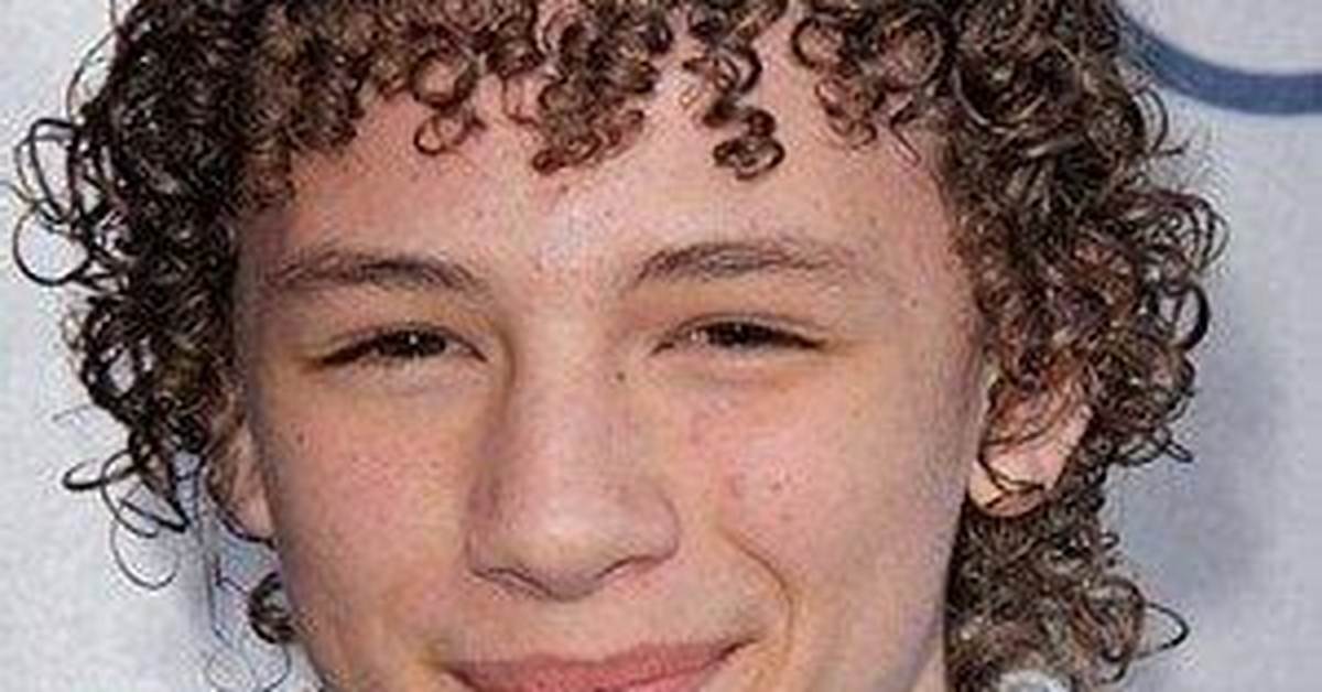 Maxim Knight - Net Worth, Age, Height, Birthday, Bio, Wiki!
