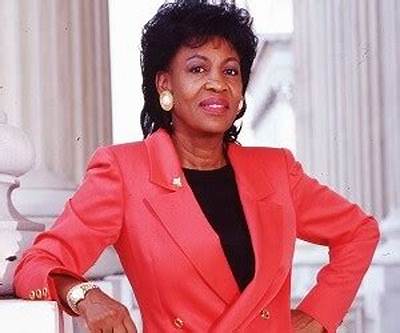 Maxine Waters Net Worth, Age, Height, Bio, Birthday, Wiki!
