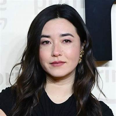 Maya Erskine Net Worth, Age, Height, Bio, Birthday, Wiki!