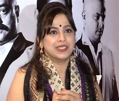 Medha Manjrekar Net Worth, Age, Height, Bio, Birthday, Wiki!