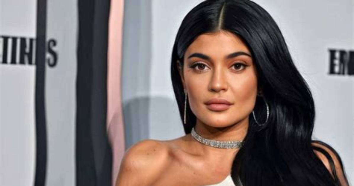 Meg Kylie - Net Worth, Age, Height, Birthday, Bio, Wiki!