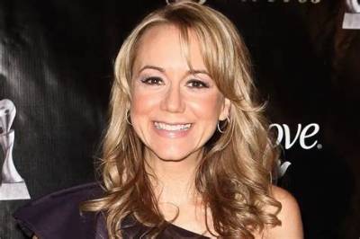 Megyn Price Net Worth, Age, Height, Bio, Birthday, Wiki!