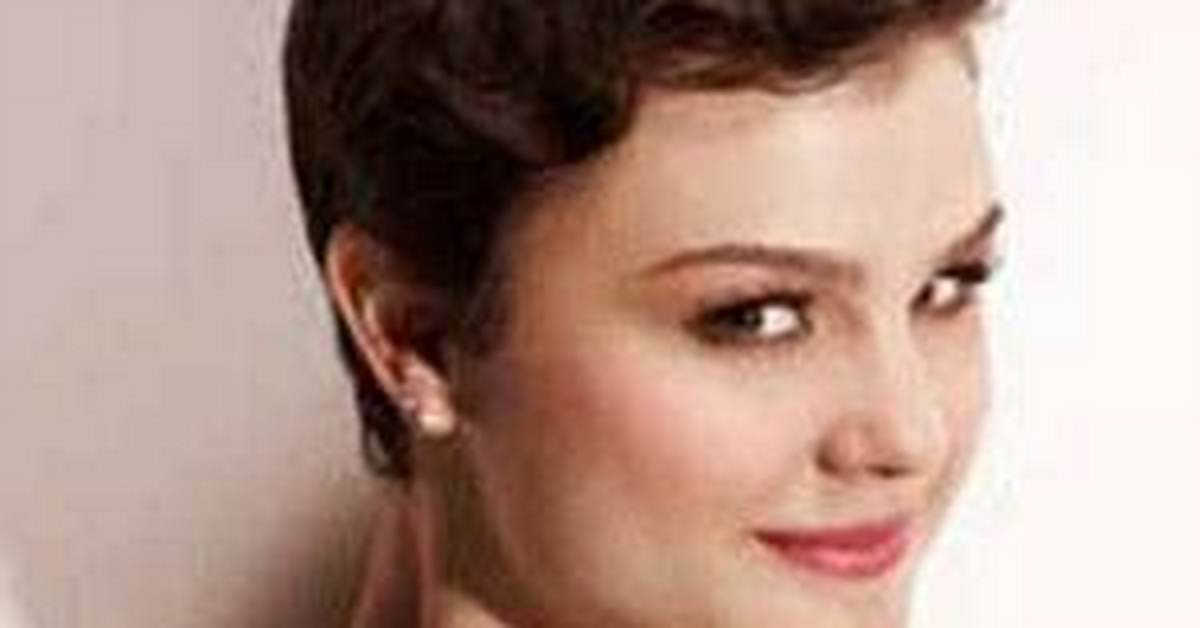 Melanie Moore Net Worth 2024, Age, Height, Bio, Birthday, Wiki!
