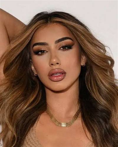 Melinda Ademi Net Worth, Age, Height, Bio, Birthday, Wiki!