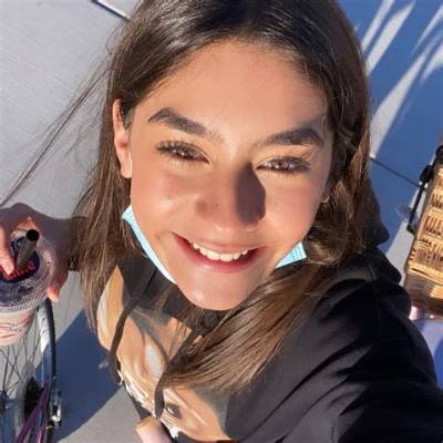 Mercedes Lomelino Net Worth, Age, Height, Bio, Birthday, Wiki!