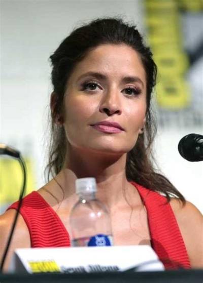 Mercedes Masohn Net Worth, Age, Height, Bio, Birthday, Wiki!