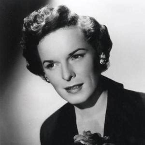 Mercedes Mccambridge Net Worth, Age, Height, Bio, Birthday, Wiki!