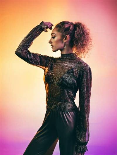 Micaela Diamond - Net Worth, Age, Height, Birthday, Bio, Wiki!