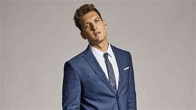 Michael Foster Net Worth, Age, Height, Bio, Birthday, Wiki!